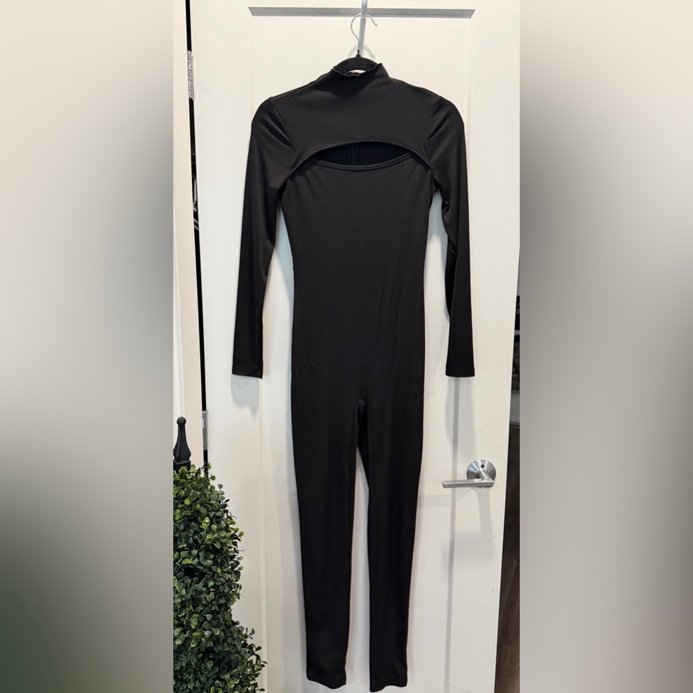 SHEIN Black Long Sleeve Kids Bodysuit